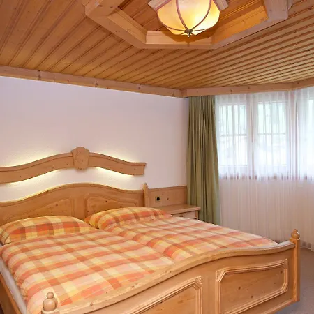 Jägerhof 3*