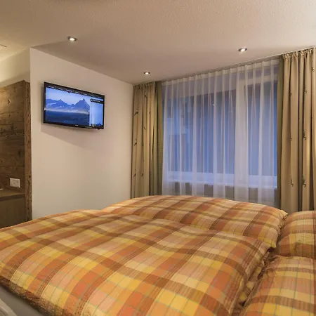 Jägerhof 3*
