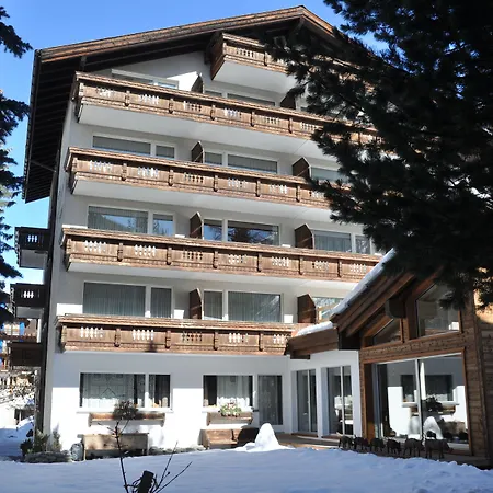 Jägerhof 3*