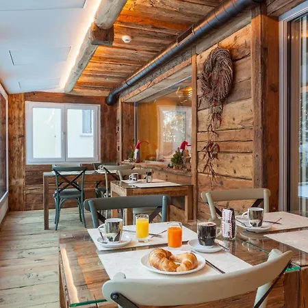 Jägerhof Hotel 3*